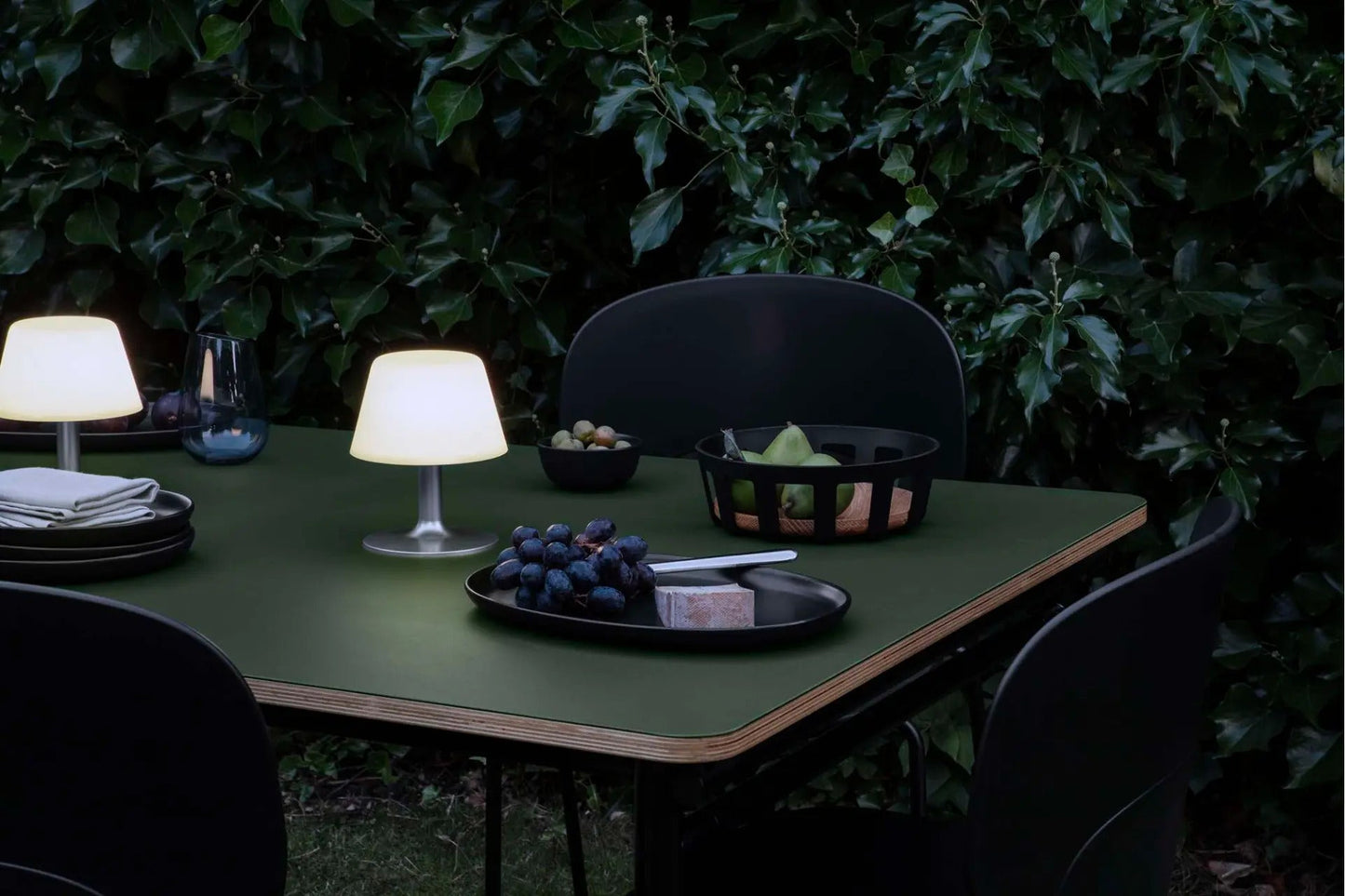 SunLight Solar-Tischlampe indoor/outdoor